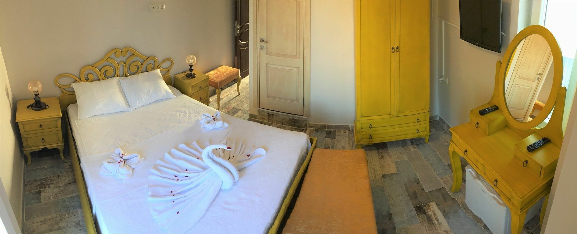 Cunda Morisi Otel Ayvalı المظهر الخارجي الصورة